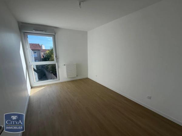 Appartement à louer 3 pièces 69.21m² Saint-Chamond (42400)