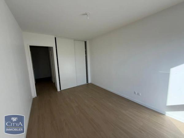 Appartement à louer 3 pièces 69.21m² Saint-Chamond (42400)