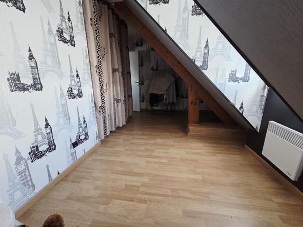 Maison 4 chambres jardin garage piscine