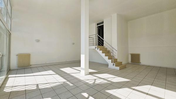 Maison 6 pièces - 205 m²