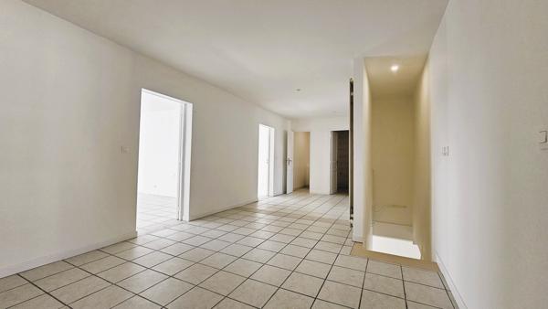 Maison 6 pièces - 205 m²