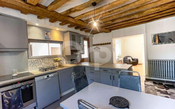 Maison à vendre    5 pièces •  Ecquevilly