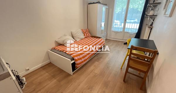 Location Chambre 16.5 m² - Versailles 78000