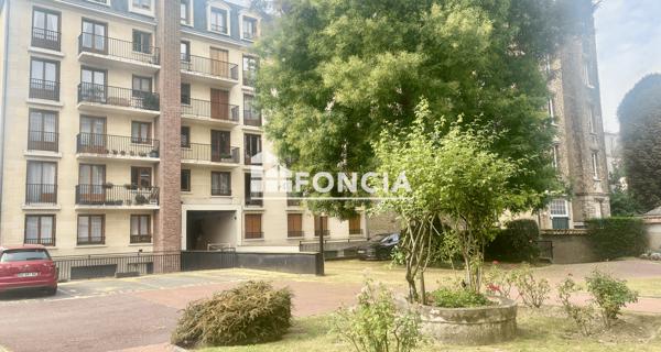 Location Chambre 16.5 m² - Versailles 78000