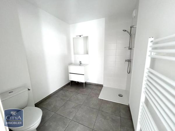 Appartement à louer 1 pièce 29.24m² Saint-Étienne (42000)