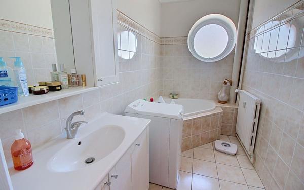 Appartement à vendre    4 pièces • 121,80 m2 Le Creusot