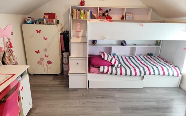 Maison à vendre    6 pièces • 138 m2 Marly