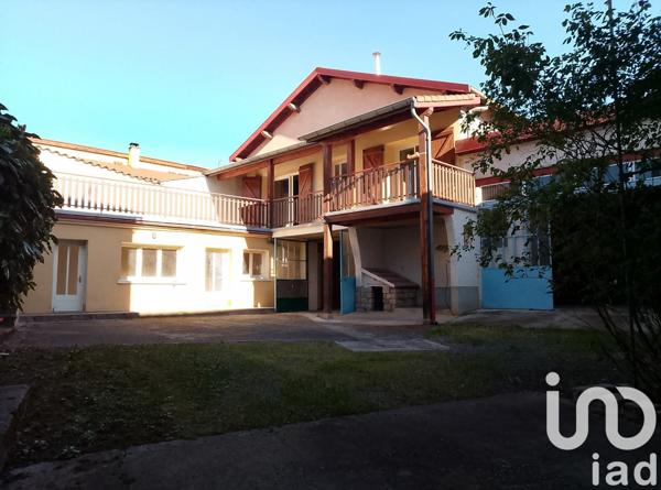 Maison 5 pièces de 68 m² à Sury-le-Comtal (42450)