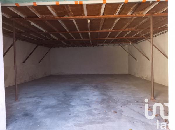 Maison 5 pièces de 68 m² à Sury-le-Comtal (42450)