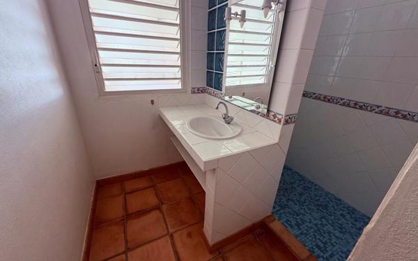 Maison à vendre    4 pièces •  Cayenne