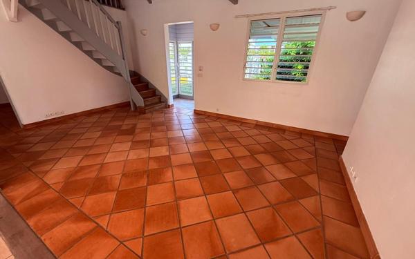 Maison à vendre    4 pièces •  Cayenne