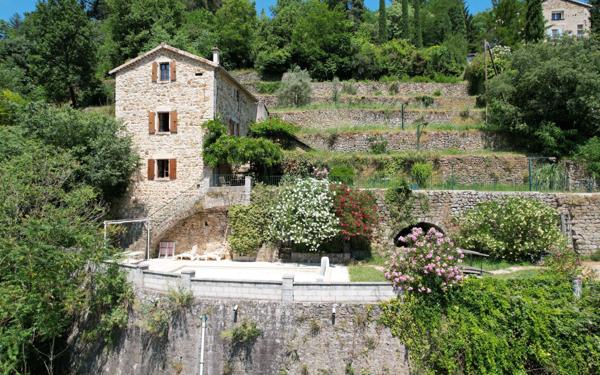 Maison à vendre    4 pièces • 124 m2 Largentière