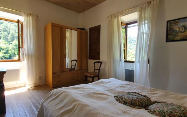 Maison à vendre    4 pièces • 124 m2 Largentière