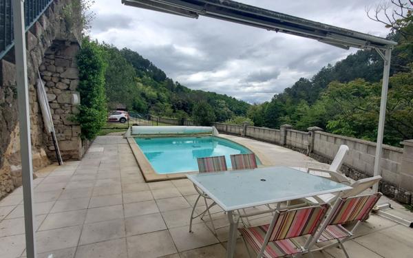 Maison à vendre    4 pièces • 124 m2 Largentière