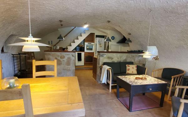 Maison à vendre    4 pièces • 124 m2 Largentière