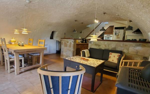 Maison à vendre    4 pièces • 124 m2 Largentière