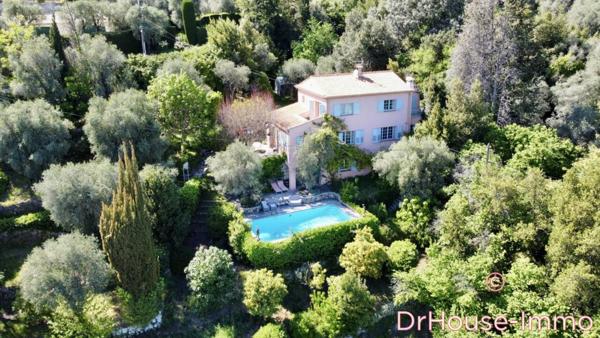 Maison à vendre 6 pièces de 199 m²