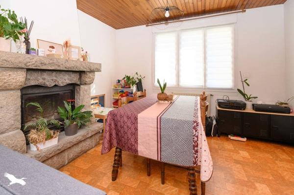 Maison à vendre 262 400 € Lanester 5 p 91 m² DPE D