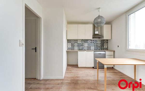 Appartement à vendre    3 pièces • 57,77 m2 Caluire-et-Cuire