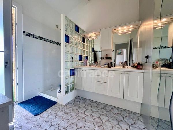 Maison à vendre 5 pièces proche de LA PEYRADE (34)