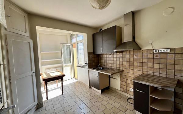 Appartement à vendre    3 pièces • 74,99 m2 Strasbourg