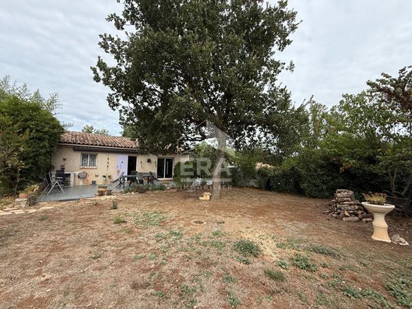 A VENDRE  83470 SAINT MAXIMIN LA  SAINTE BAUME MAISON TYPE 3 DE PLAIN PIED 82 M² DOUBLE GARAGE SUR UN TERRAIN DE 850M² ENVIRON