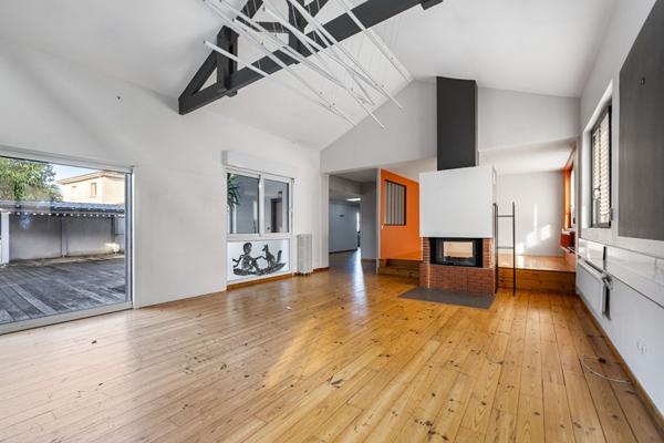 PESSAC PAPE CLEMENT MAISON FAMILIALE 8 PIECES