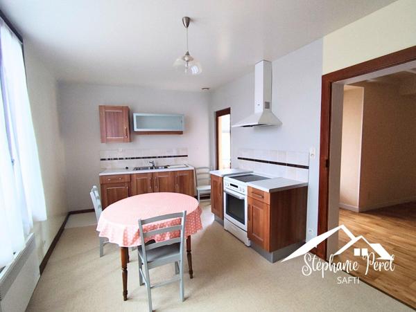 Immeuble de rapport / Maison familiale 4 logements – Jardin