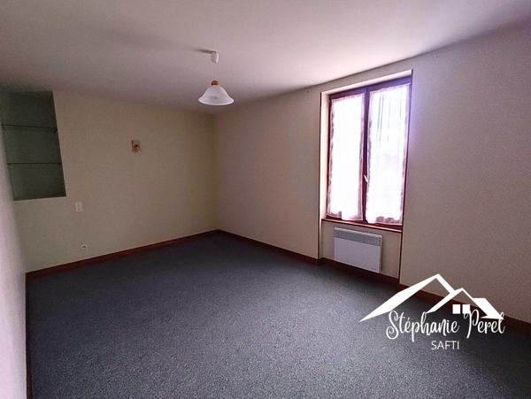 Immeuble de rapport / Maison familiale 4 logements – Jardin