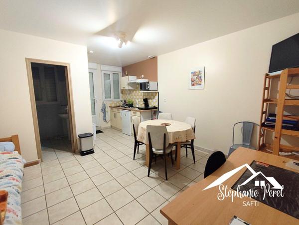 Immeuble de rapport / Maison familiale 4 logements – Jardin