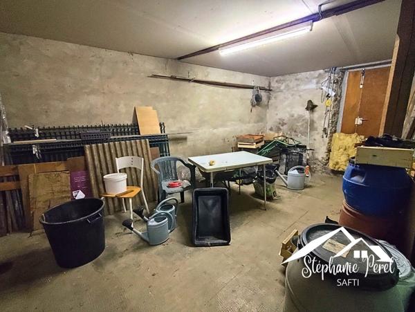 Immeuble de rapport / Maison familiale 4 logements – Jardin