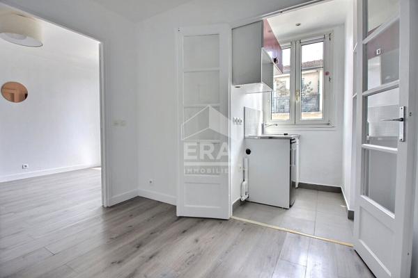 Appartement Saint Ouen Sur Seine au pied du métro