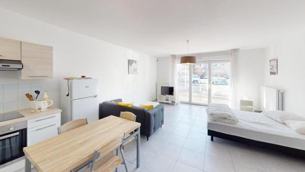 APPARTEMENT T1 PRET A VIVRE STATIONNEMENT COUVERT