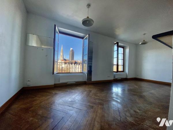 NANTES CENTRE VILLE T1 bis avec Belle vue dégagée