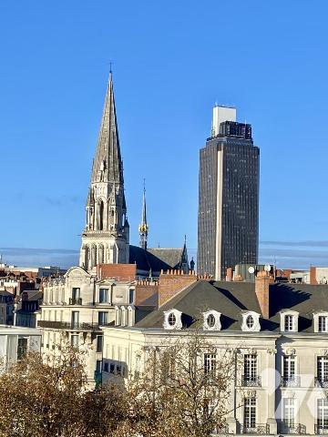 NANTES CENTRE VILLE T1 bis avec Belle vue dégagée