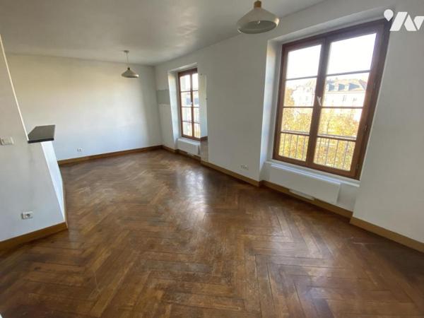 NANTES CENTRE VILLE T1 bis avec Belle vue dégagée