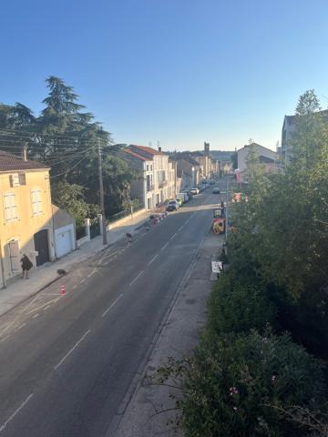 Spécial Investisseur – Studio avec terrasse et parking – Villeneuve-sur-Lot