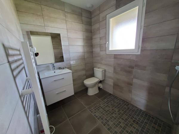 Maison neuve normes PMR à vendre