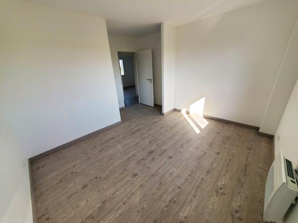 Maison neuve normes PMR à vendre