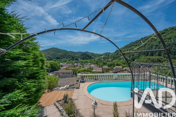 Maison à vendre 4 pièces 143,5 m² Vals-les-Bains