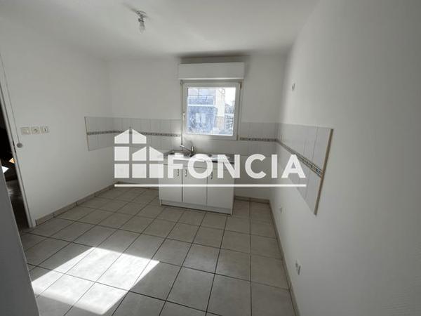 Location Maison 5 pièces 99.38 m² - 48 RUE DU PASTEUR LUTHER KING La Roche Sur Yon 85000