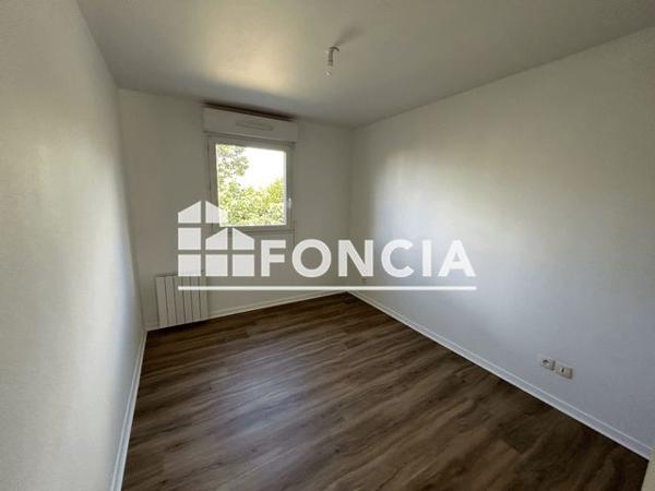 Location Maison 5 pièces 99.38 m² - 48 RUE DU PASTEUR LUTHER KING La Roche Sur Yon 85000