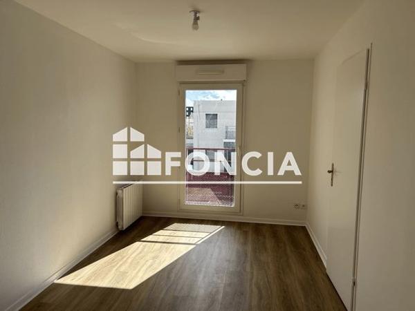 Location Maison 5 pièces 99.38 m² - 48 RUE DU PASTEUR LUTHER KING La Roche Sur Yon 85000