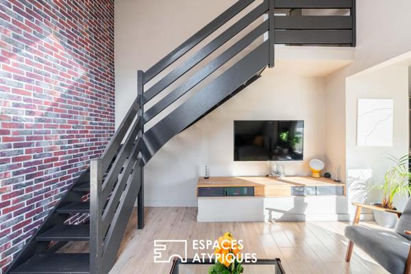 Nantes Île Beaulieu : duplex cathédrale sous les toits avec balcon-terrasse