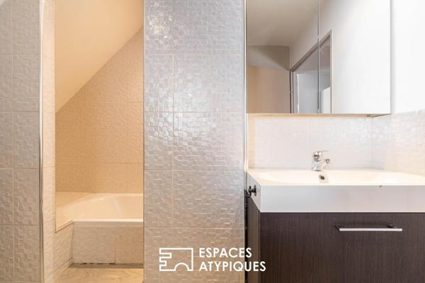 Nantes Île Beaulieu : duplex cathédrale sous les toits avec balcon-terrasse