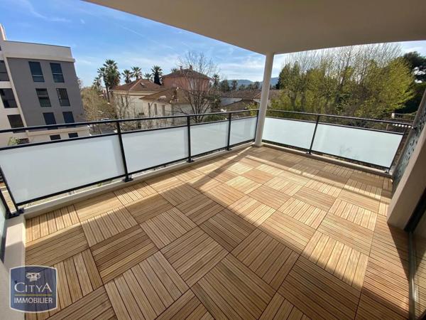 Appartement à louer 2 pièces 43.31m²