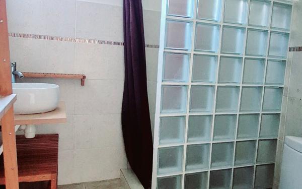 Maison à louer    4 pièces •  Sainte-Rose