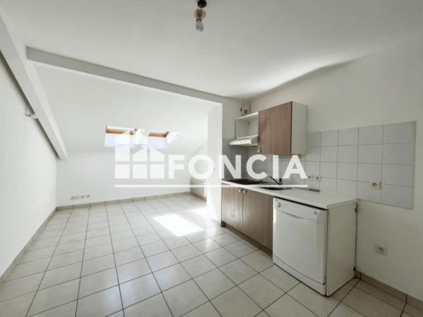 Location Appartement 3 pièces 41.05 m² - 2 RUE DES CARTELLETS Bourg En Bresse 01000