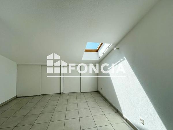 Location Appartement 3 pièces 41.05 m² - 2 RUE DES CARTELLETS Bourg En Bresse 01000