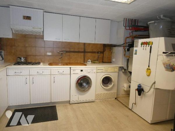 MONDEVILLE Proche commodités et transports